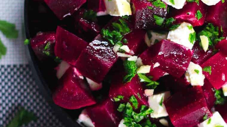 Boiled beetroot salad: the secrets of a healthy diet. Video