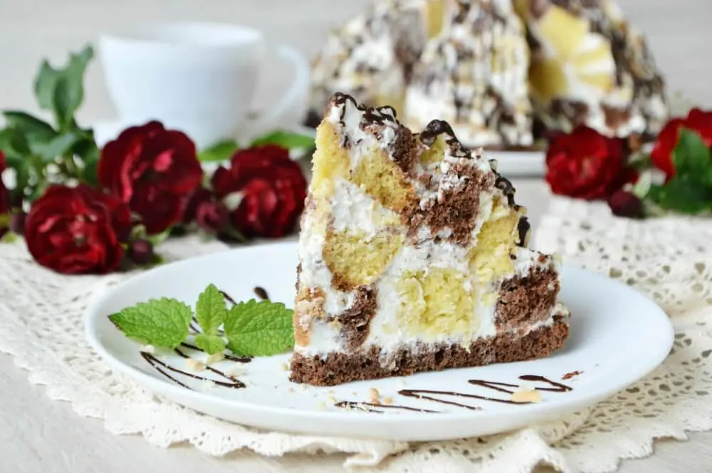 Cake &#8220;Count ruins&#8221;. Video recipe