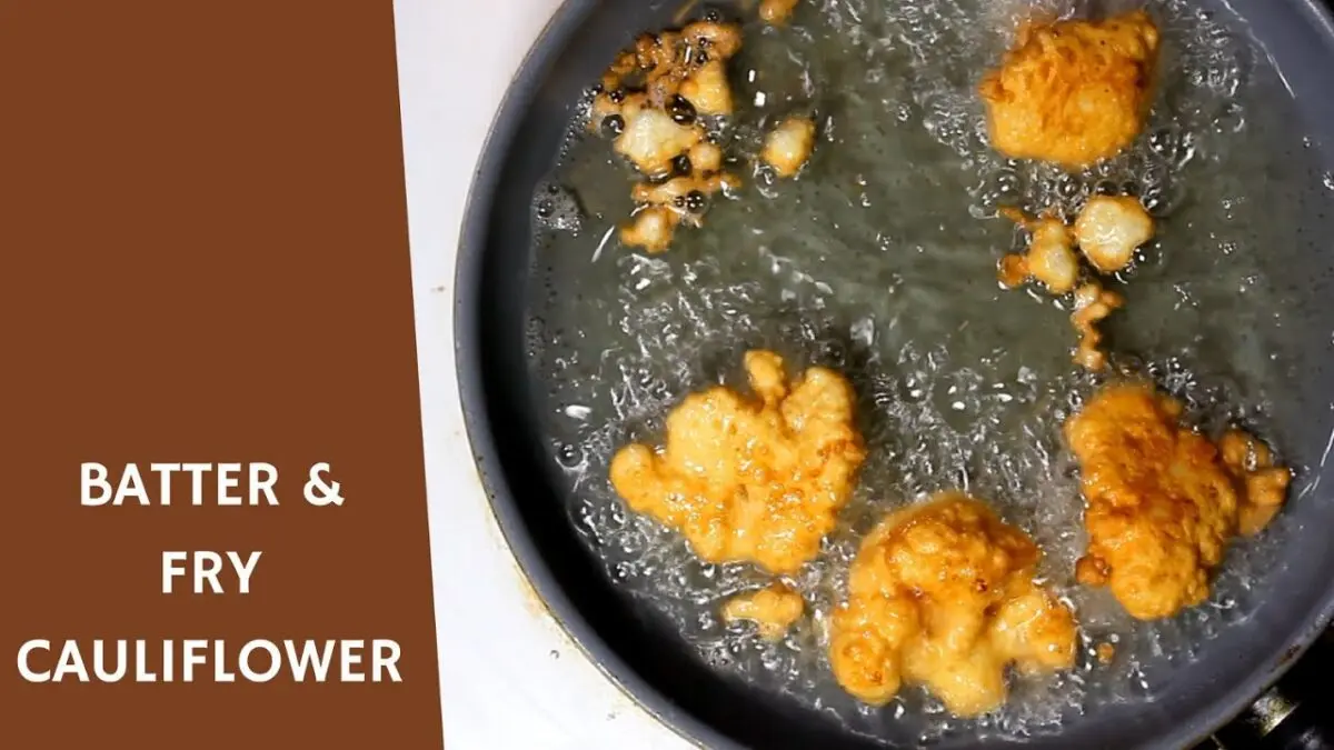 Cauliflower in batter. Video