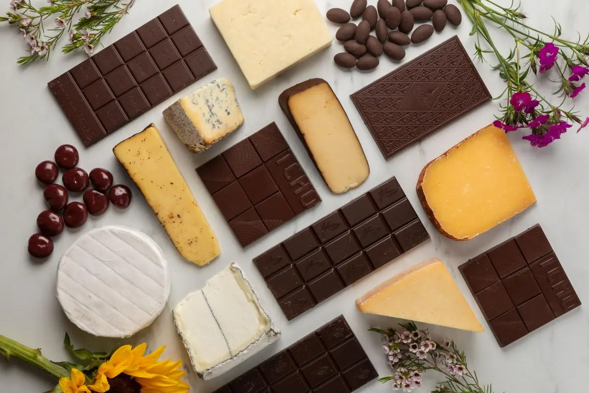 Cheese, chocolate and 7 more foods that should not be eaten with migraines