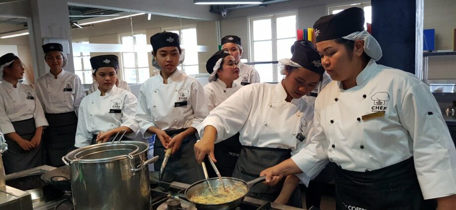 Chef to Chef, helping to train future cooks