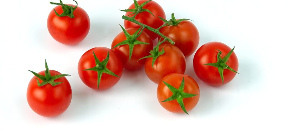 Cherry tomatoes: description