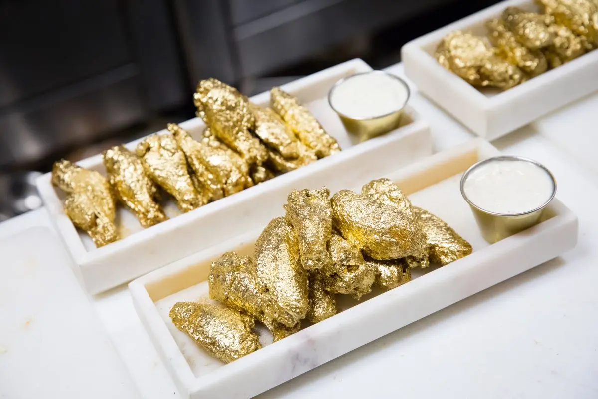 Chicken wings with gold, the ultimate gourmet treat