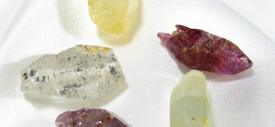 Corundum stone: types and properties. Video