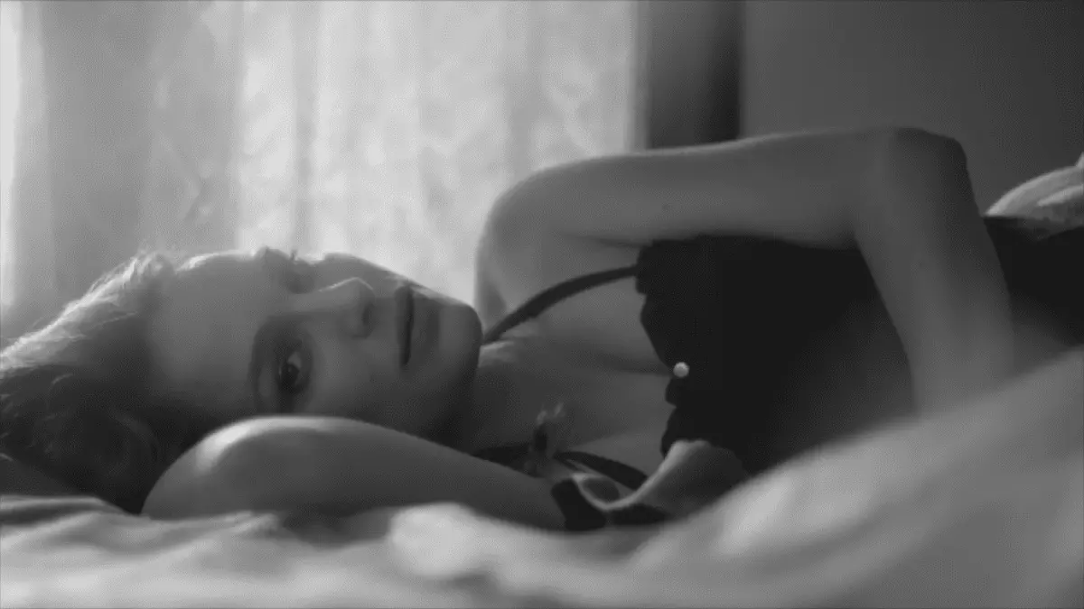 Deeply pregnant Natalie Portman starred in a music video