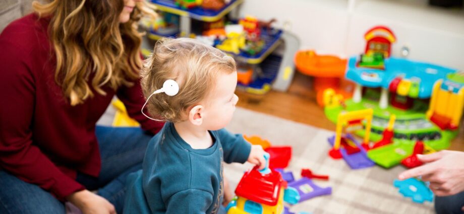Didaktikus játékok gyerekeknek: hallássérültek