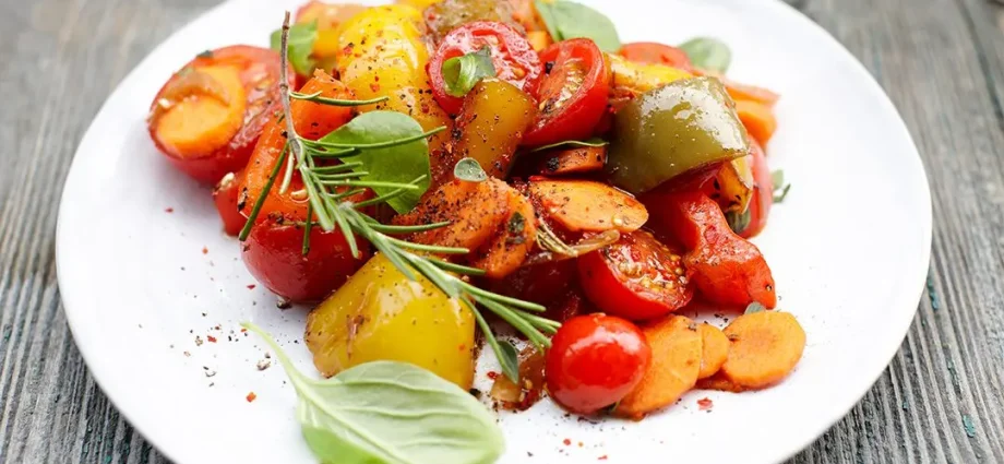 Diet for intestinal inflammation in an adult