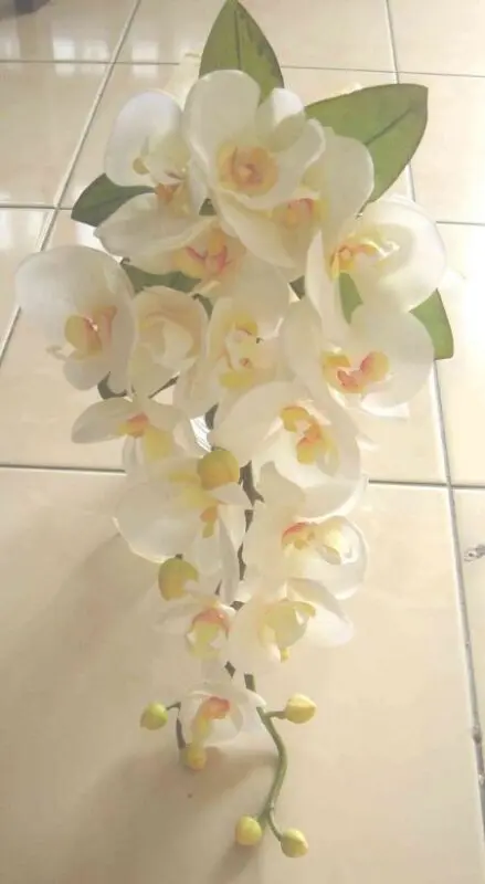 DIY bridal bouquet with orchids