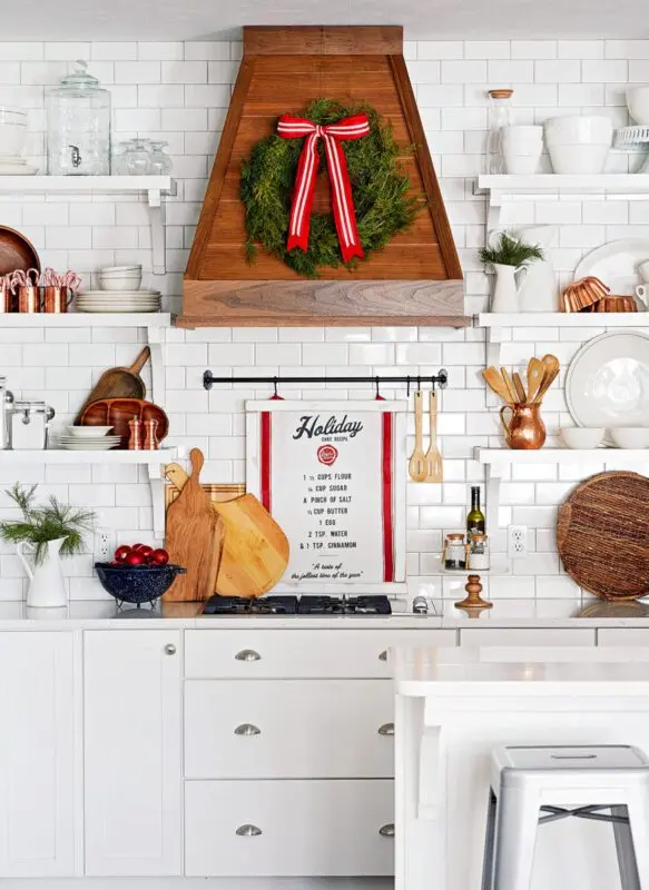 DIY festive kitchen decor