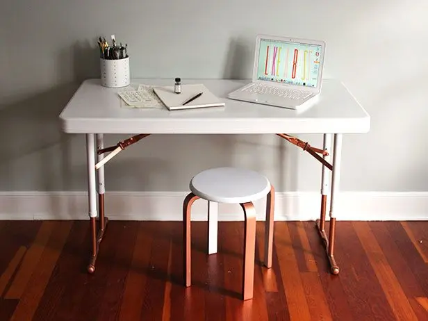 Do-it-yourself elegant folding table