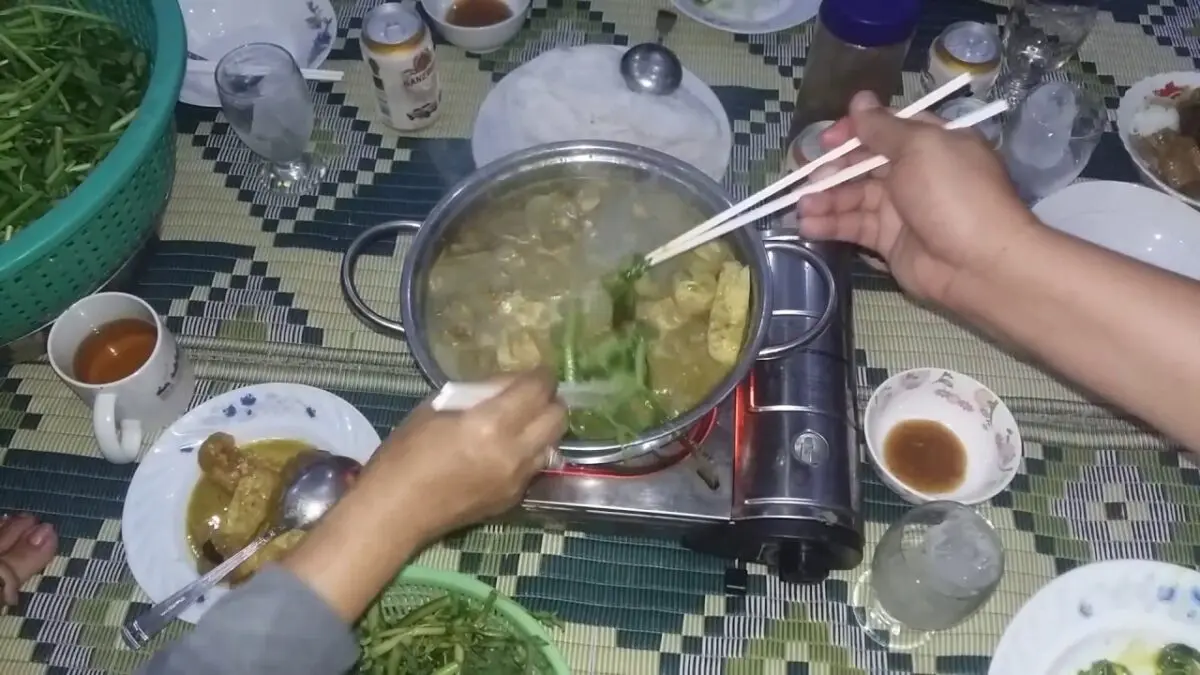 Duck hodgepodge soup: how to cook? Video