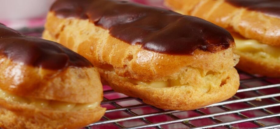 Eclairs, recipe with photo. Video