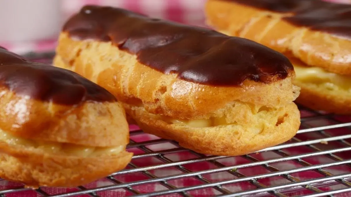 Eclairs, recipe with photo. Video