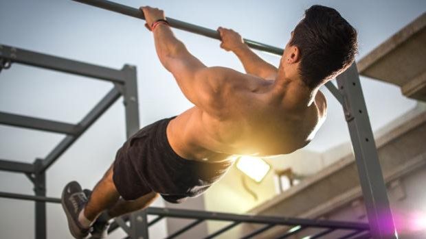 Eight types of pull-ups and how to do them right