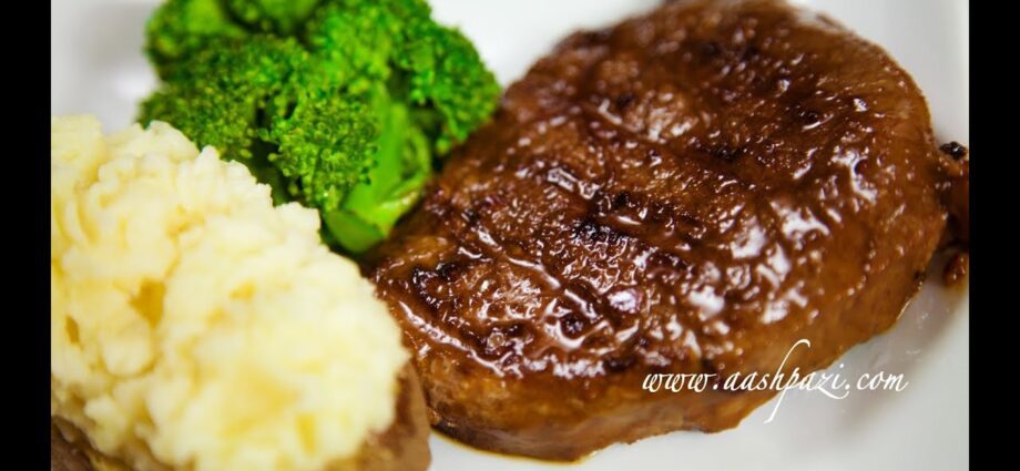 English steak: a recipe for making a steak. Video