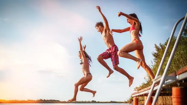 Expect nothing to have it all, or how to enjoy the holidays without disappointment