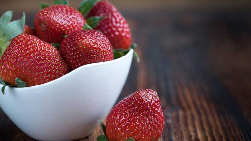 Fancy berries, why should you eat red berries?