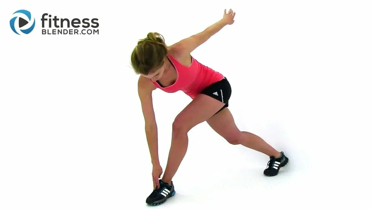 Fitness at home: video tutorials for losing weight