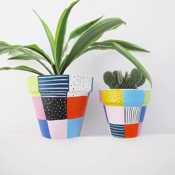 Flower pot decor: DIY patchwork