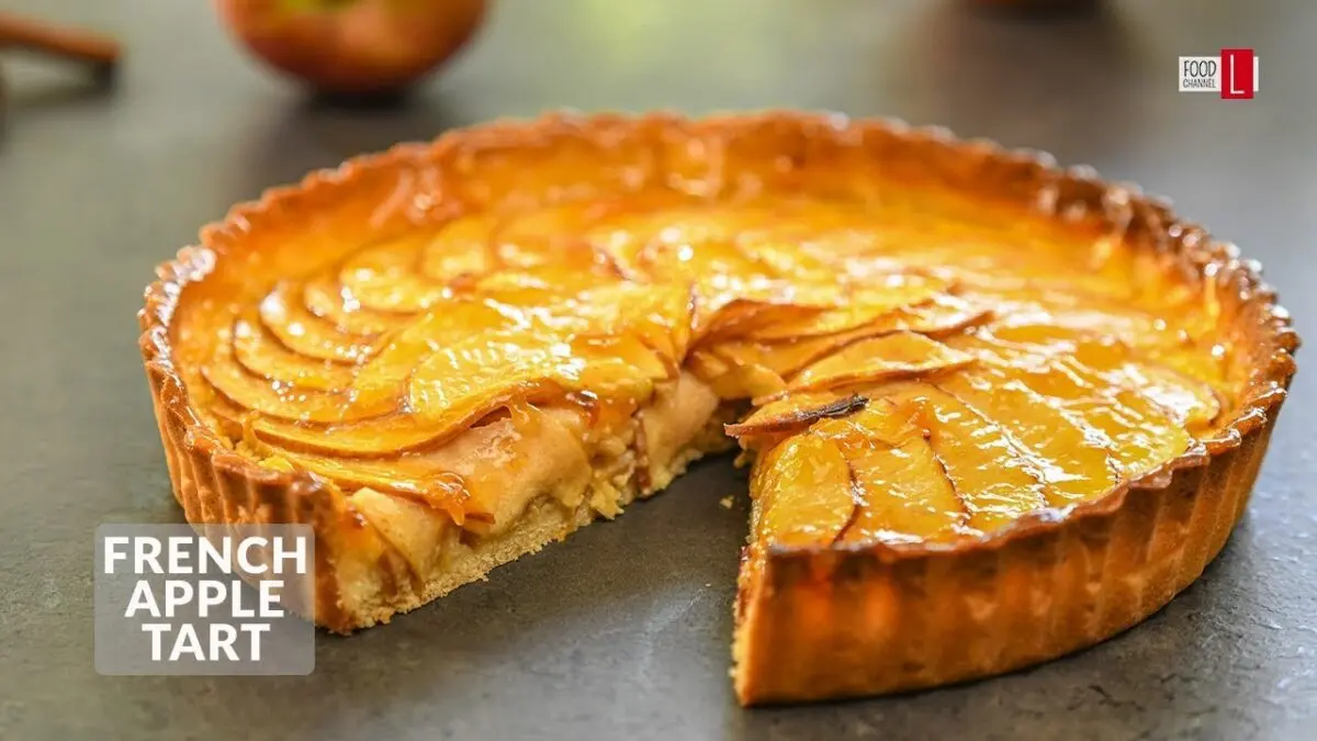 French apple pie. Video