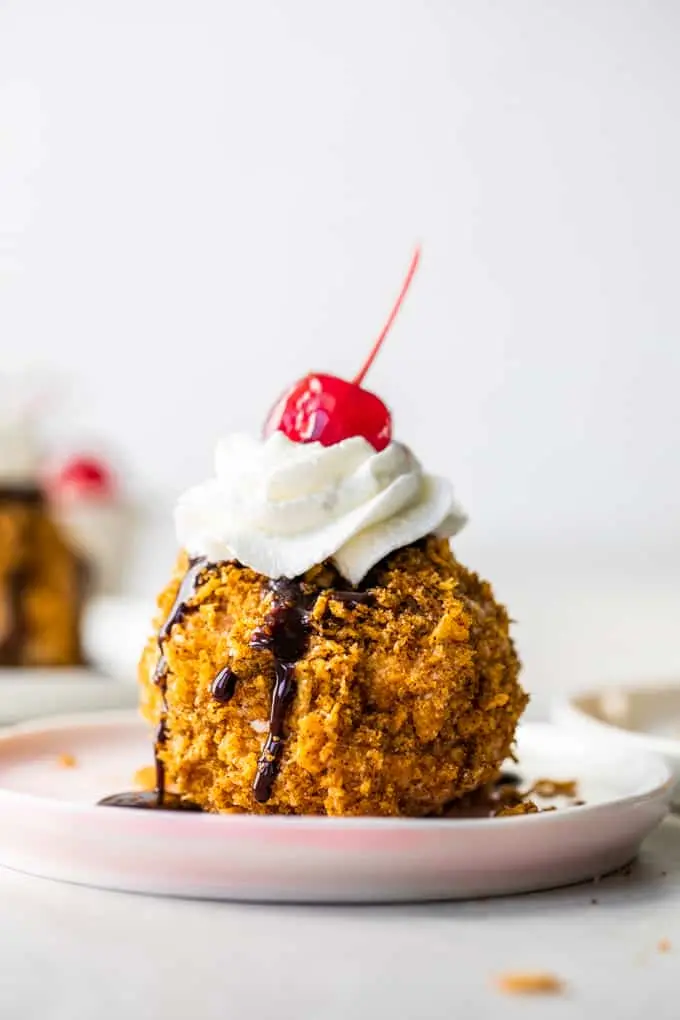 Fried ice cream: recipe with photo and video