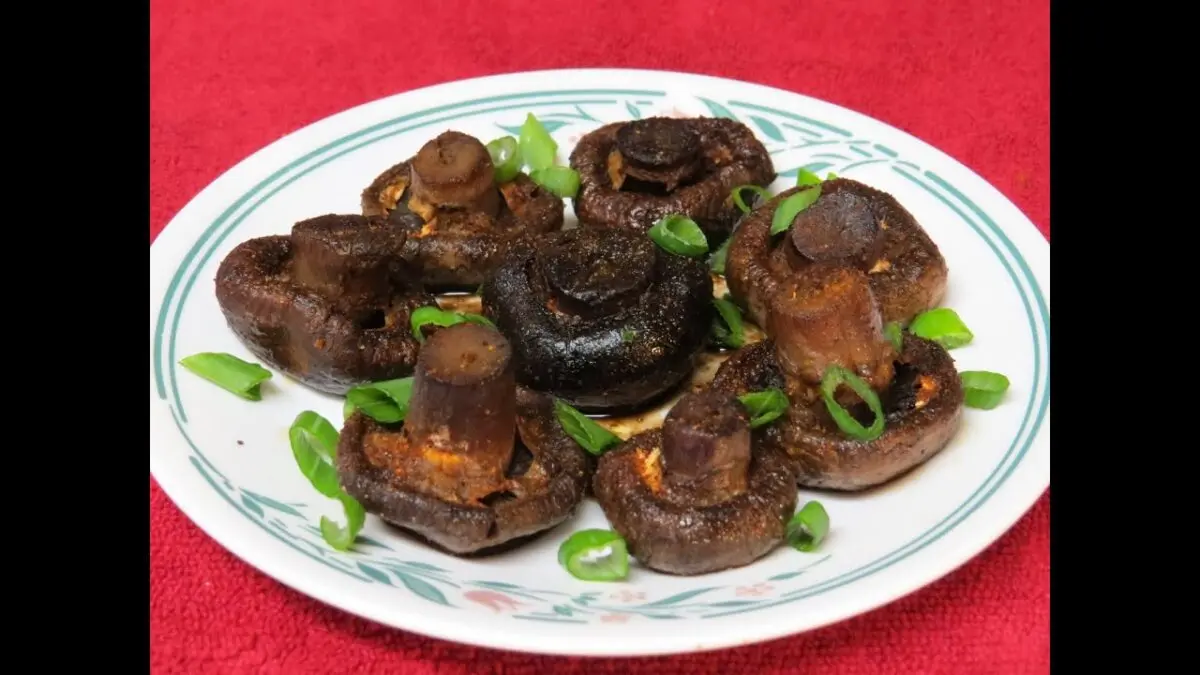 Frozen champignons: recipe for cooking. Video