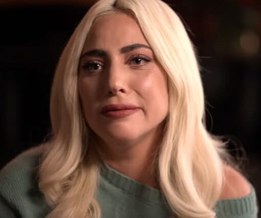 Gaga, Theron sareng béntang sanés anu henteu pernah samak
