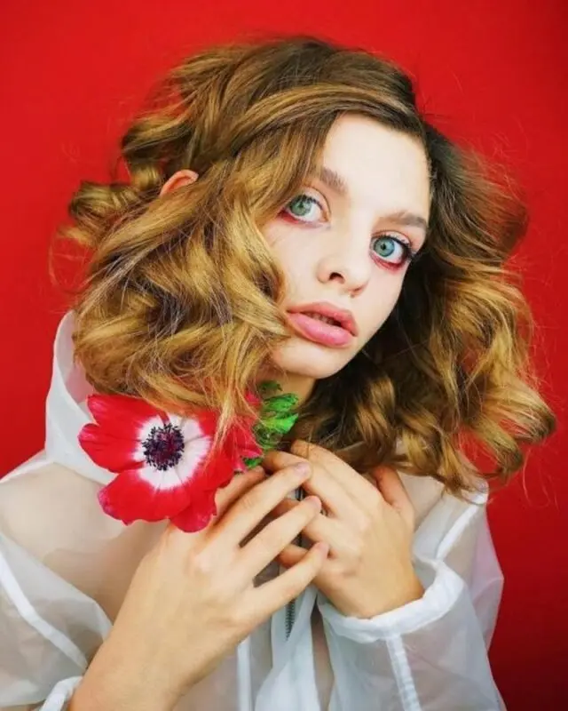 Girls of Yekaterinburg with an unusual appearance: photos, details