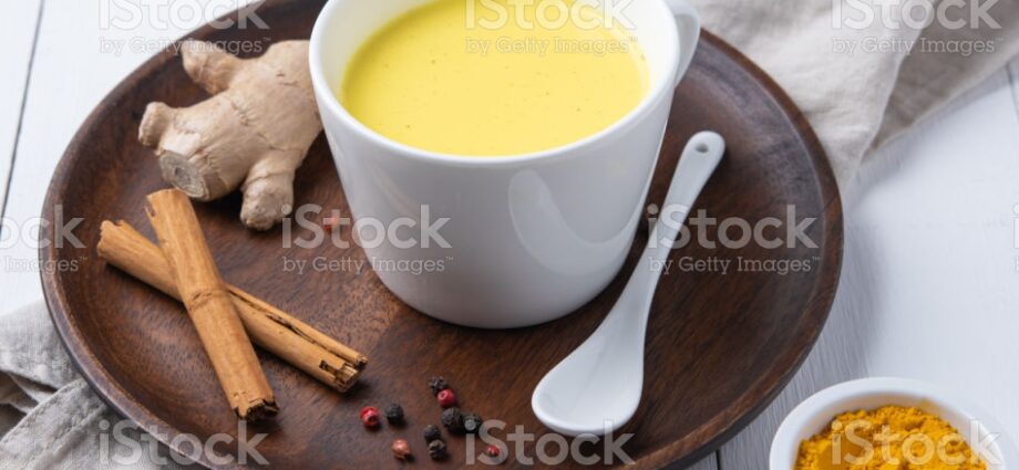 Golden milk, all about the trendy drink