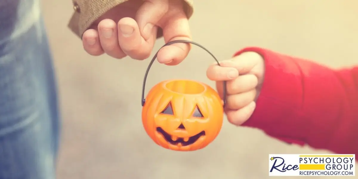 Halloween helps teens cope with childhood fears &#8211; psychologist