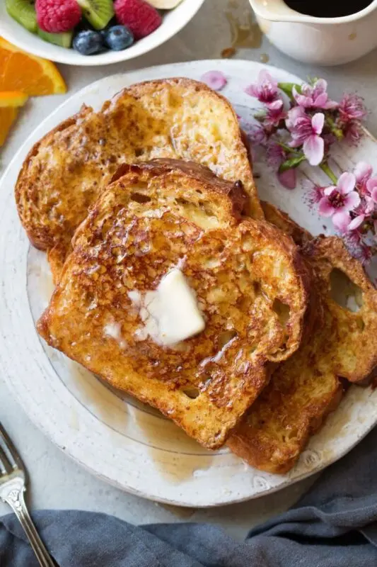 Hearty breakfast: how to make French toast