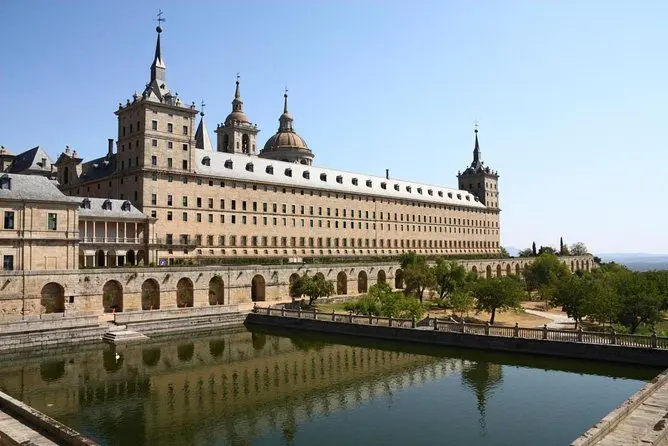 Herreriana Tapas Route in El Escorial and San Lorenzo