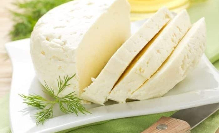 Homemade suluguni cheese: video recipe