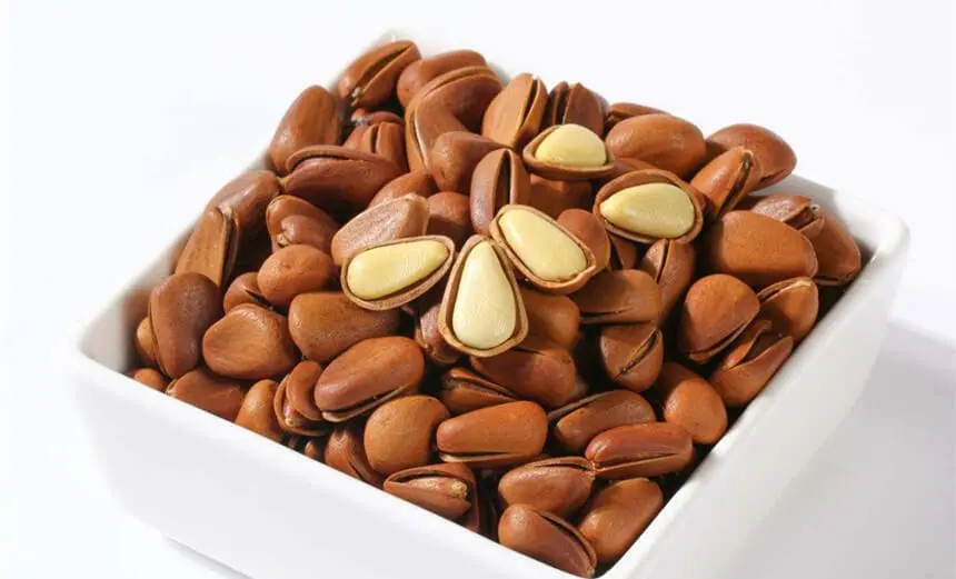 Homemade way to peel pine nuts