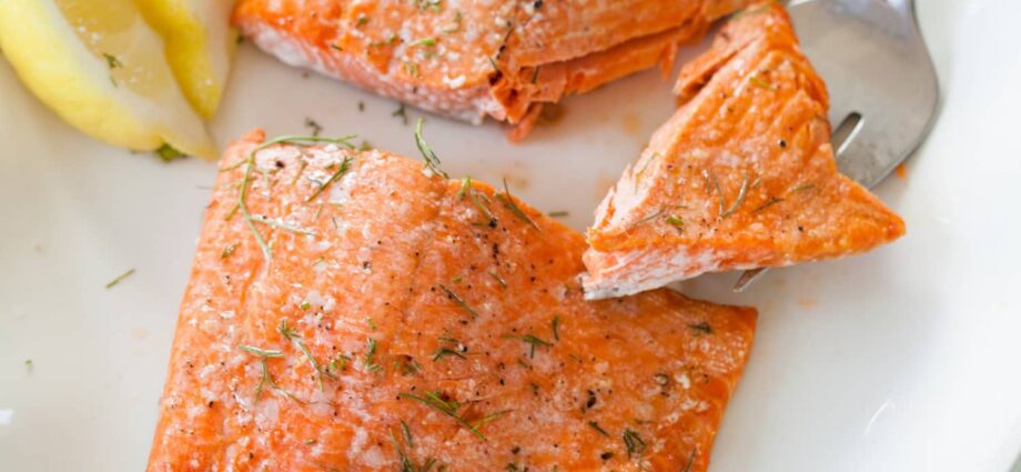 Comment et combien cuire le saumon rose ?