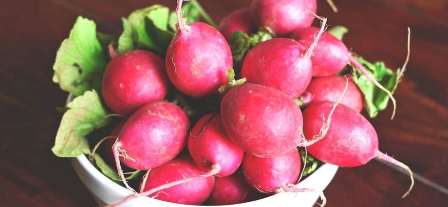 How and where to store radish correctly?