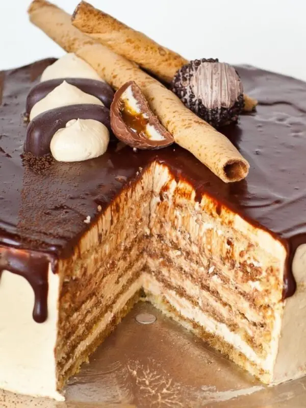 How and with what to quickly soak the cakes? Video recipe