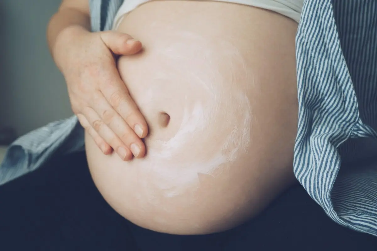 How can you smear your belly during pregnancy