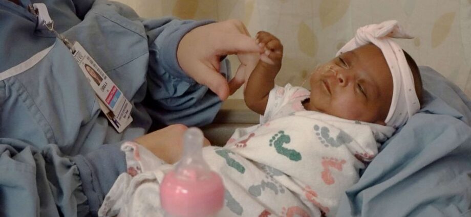 How the smallest newborn girl in the world was nursed