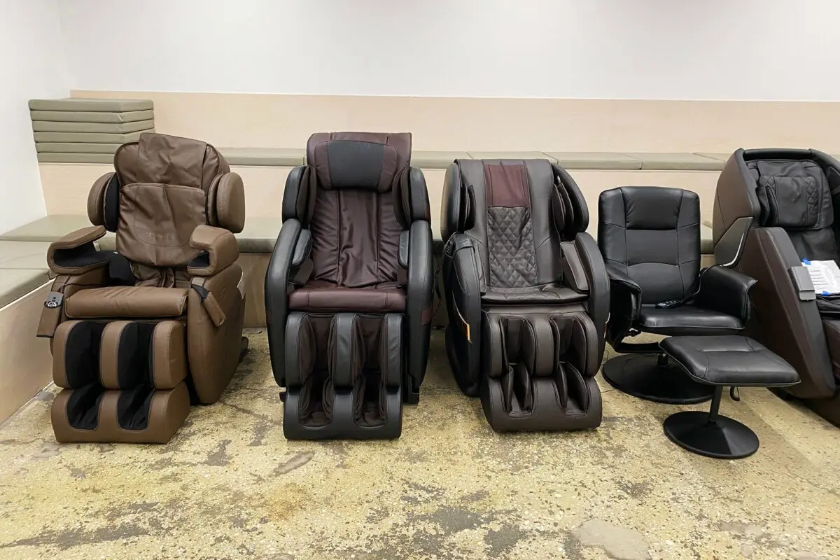 How to choose a massage chair for home: photo