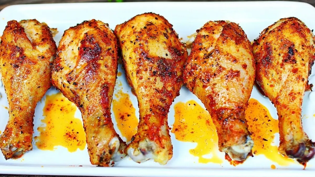 How to cook chicken legs. Video recipe