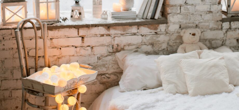 How to create a romantic mood in the bedroom