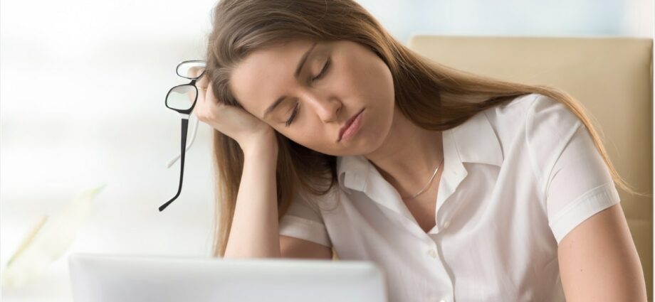 How to deal with chronic fatigue: 5 doctor&#8217;s tips