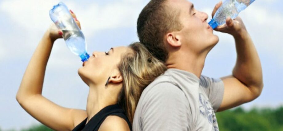 How to drink mineral water to strengthen the immune system