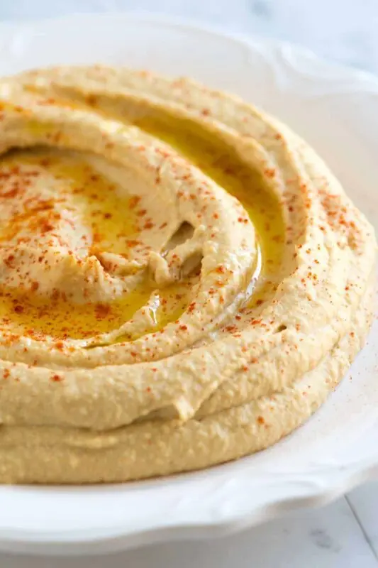 How to eat chickpea hummus: at home