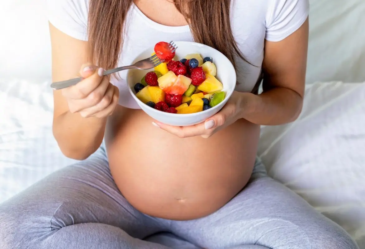 How to eat for pregnant women: 5 simple but important rules