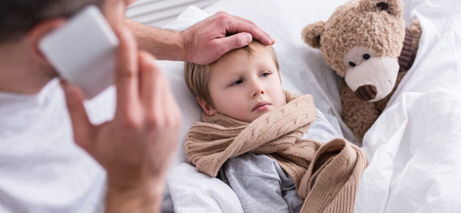 How to explain to your child that you are sick