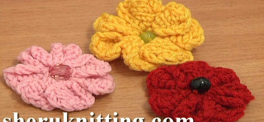 How to learn to knit a flower for beginners