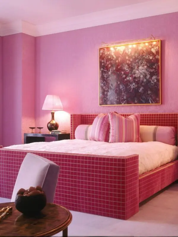 How to make an interior in soft pink color