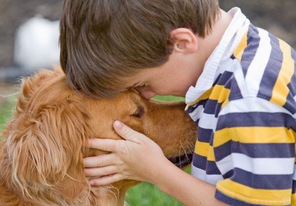 Como facer amizade cun neno e un can, nenos e mascotas